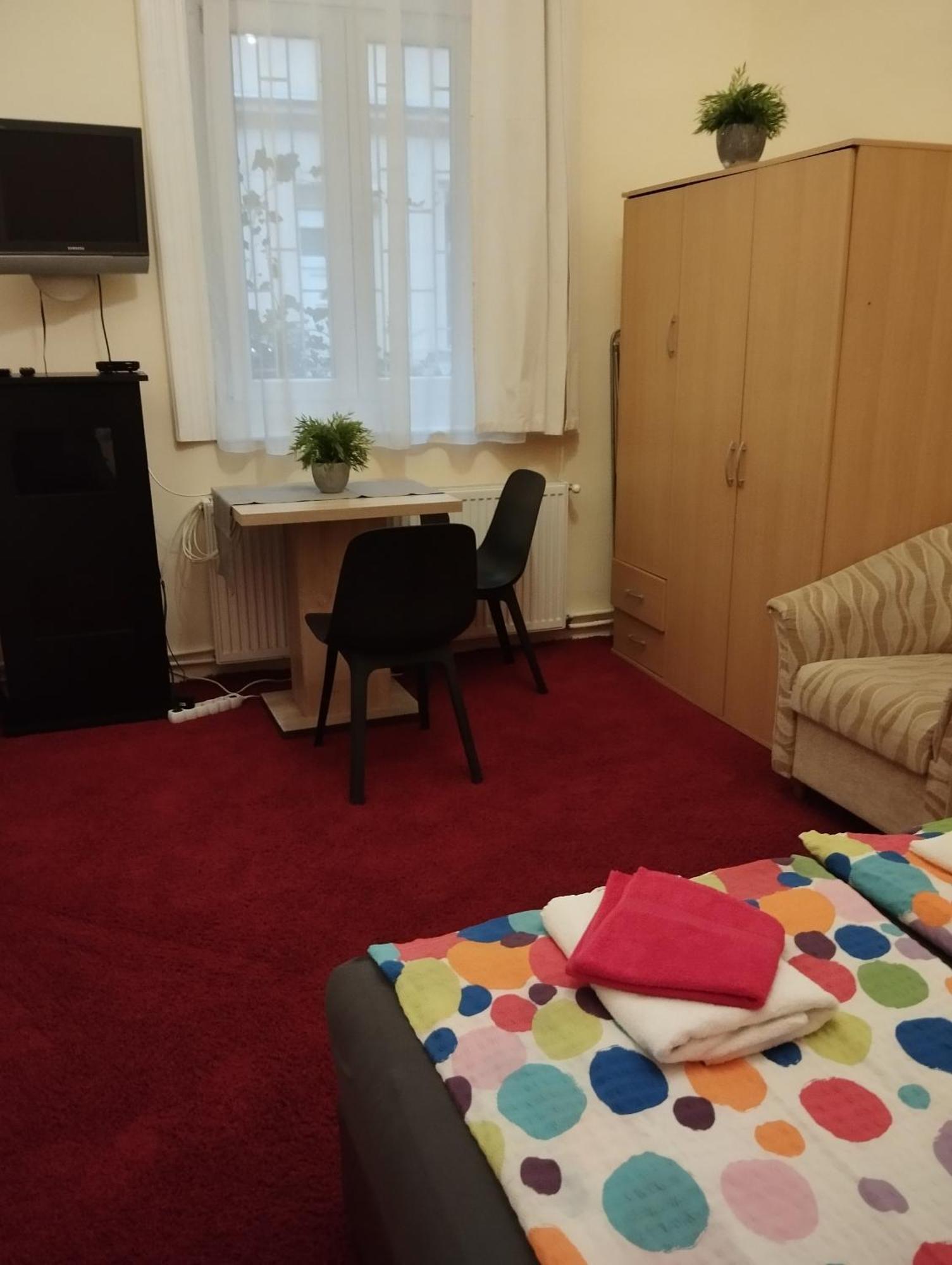 Mandy Apartments بودابست المظهر الخارجي الصورة