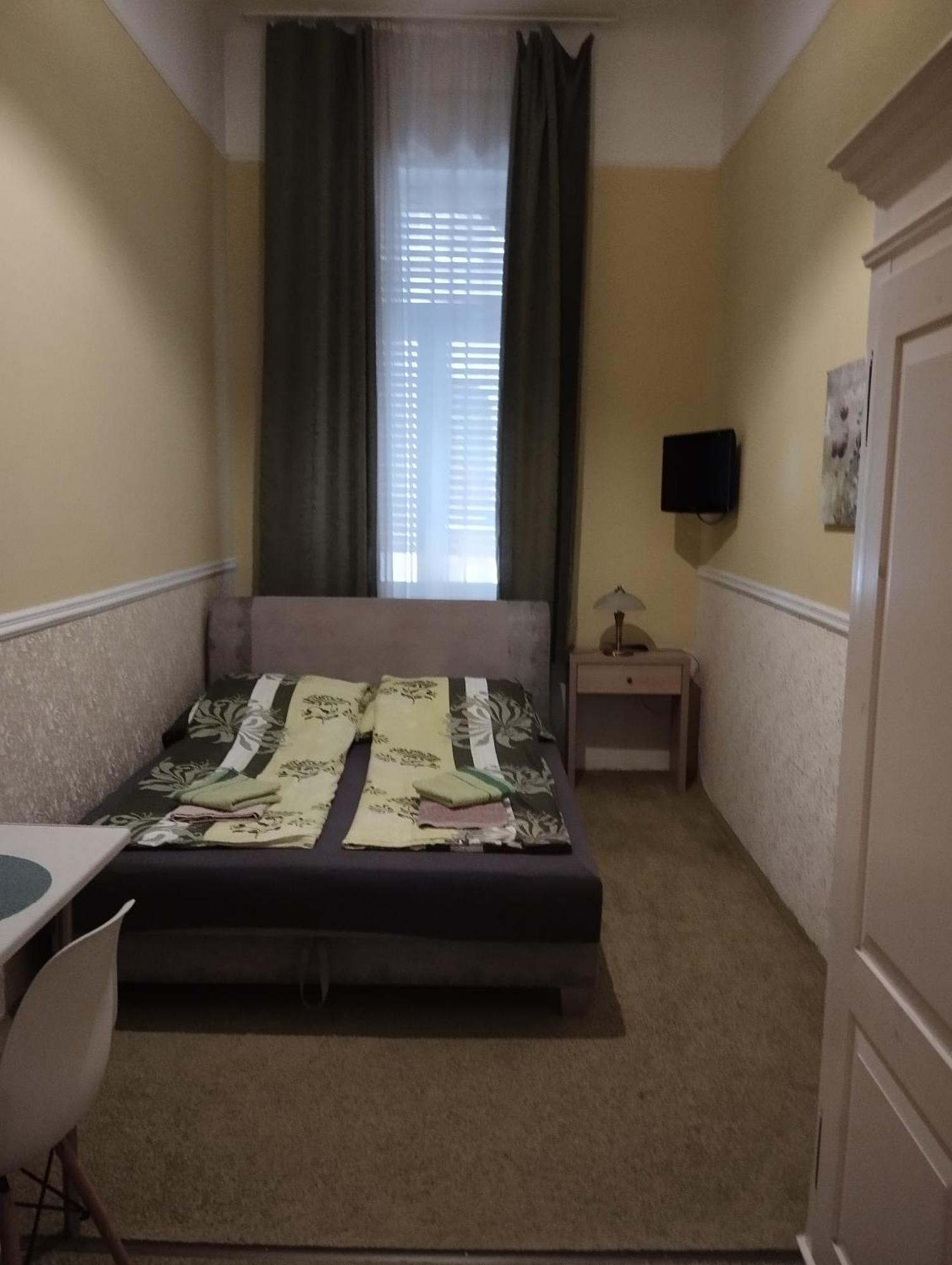 Mandy Apartments بودابست المظهر الخارجي الصورة